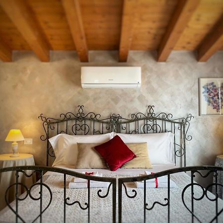Casa Danema Apartment Sirmione Ngoại thất bức ảnh