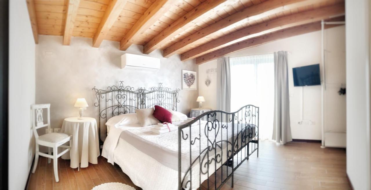 Casa Danema Apartment Sirmione Ngoại thất bức ảnh